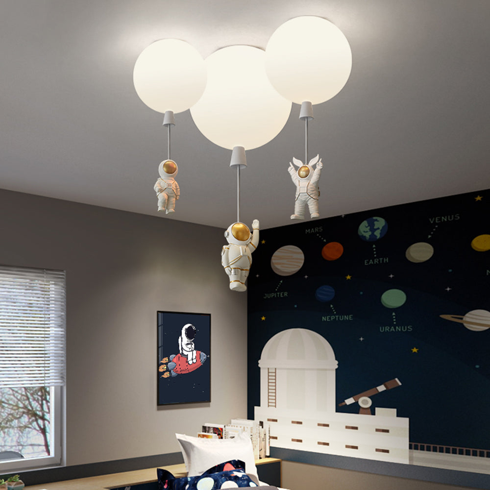 Lunara | LED Ceiling Light in Astronaut Balloon Shape, 8-Color Whimsical Design for Kids' Rooms
