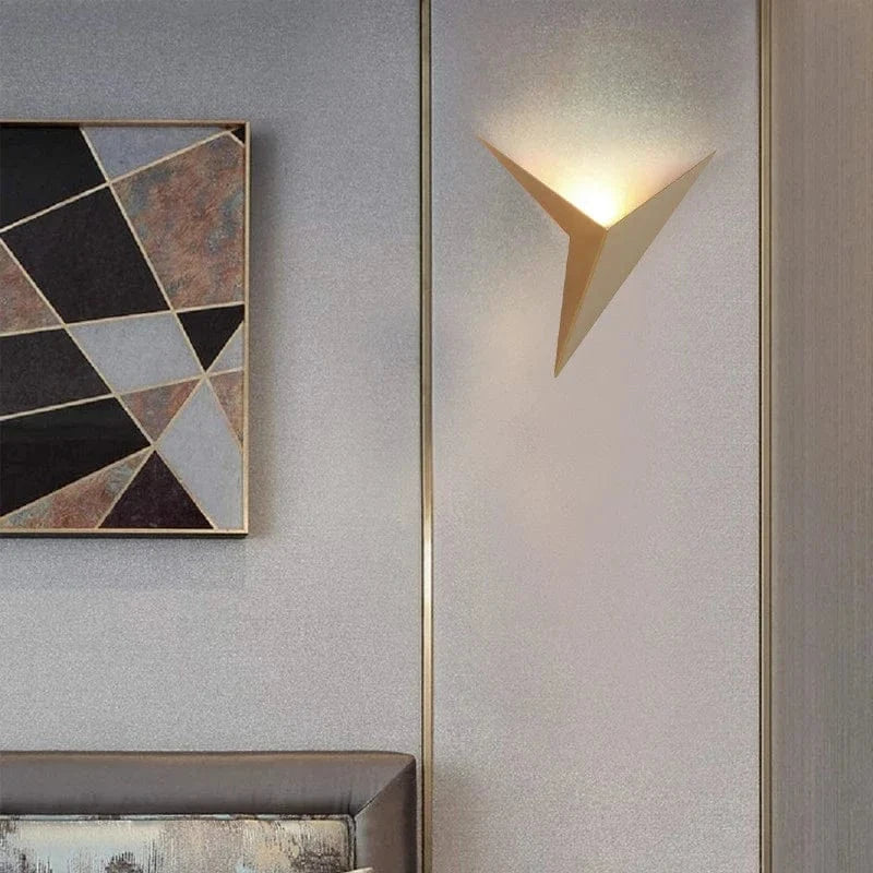 Varen | Triangular LED Wall Sconce for Living Room or Hallway