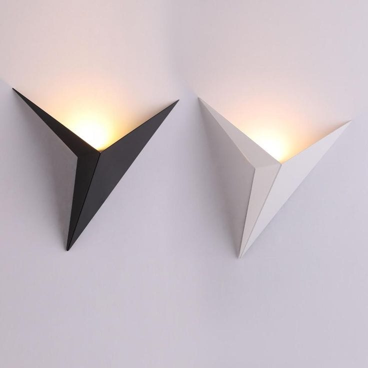Varen | Triangular LED Wall Sconce for Living Room or Hallway