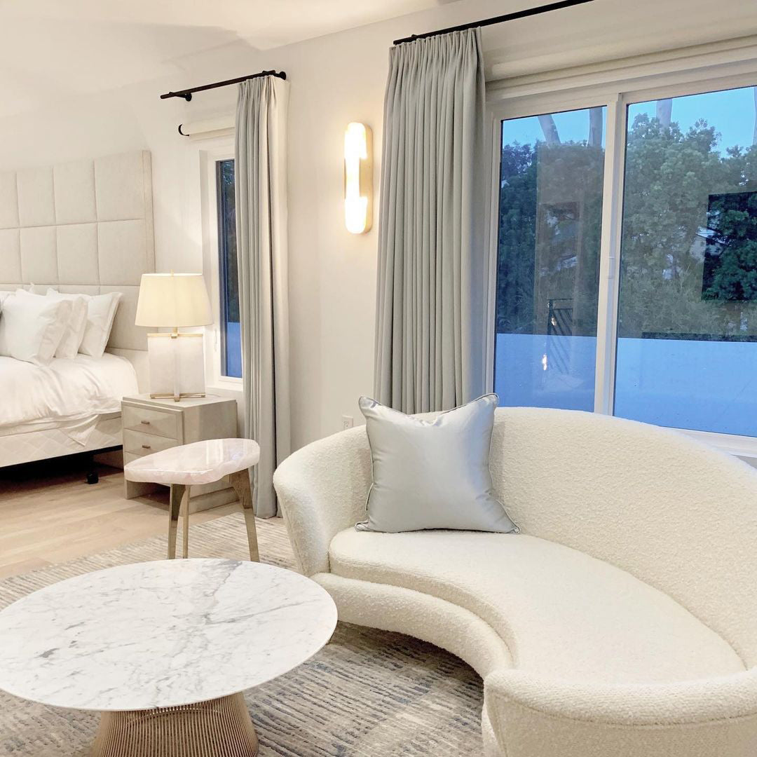 Lunera Oval LED Wall Sconce for Living Room or Hallway With 3 Light Modes